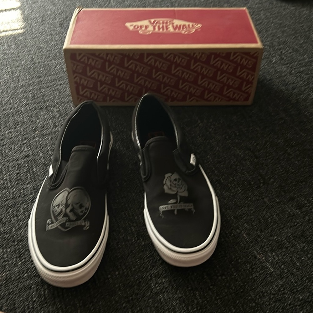 Limited Edition Vans size 9.5 black